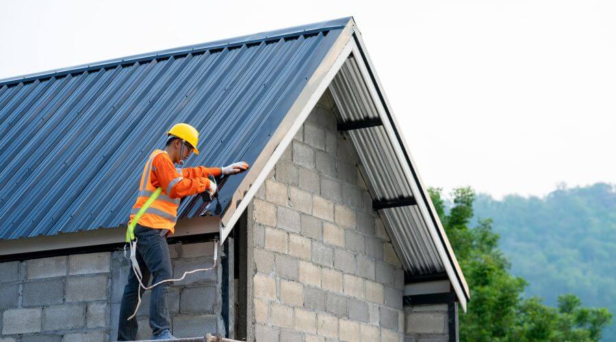 Professional metal roof installation in Elwood, NE
